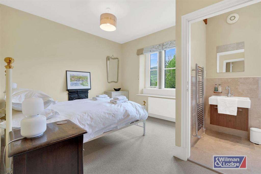 Property 15.jpeg