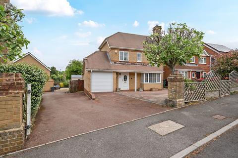 9 Highdowns, Hatch Warren, Basingstoke, RG22 4RH