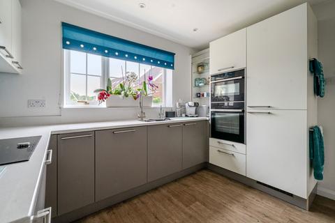 9 Highdowns, Hatch Warren, Basingstoke, RG22 4RH