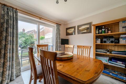 9 Highdowns, Hatch Warren, Basingstoke, RG22 4RH