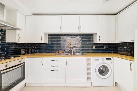 1 Mandrell Road, London, SW2 5EF