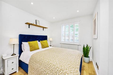 1 Mandrell Road, London, SW2 5EF