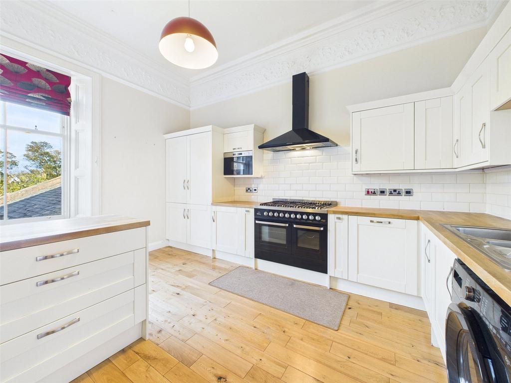 Apartment in Edinburgh - View 3