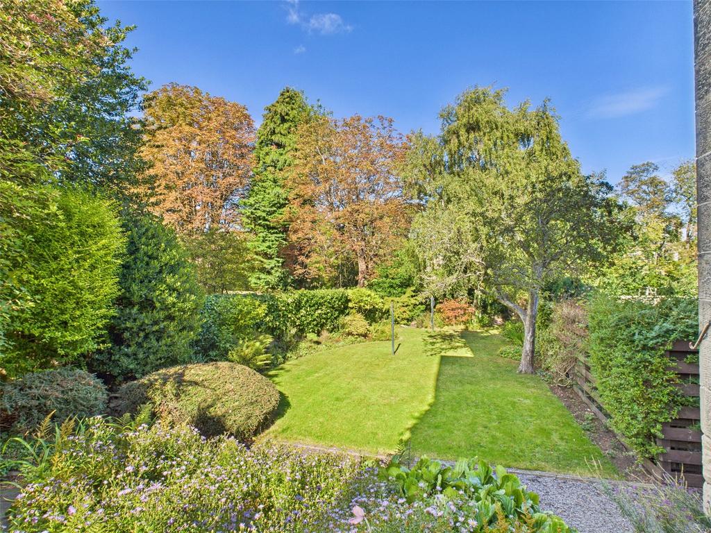 Apartment in Edinburgh - View 5