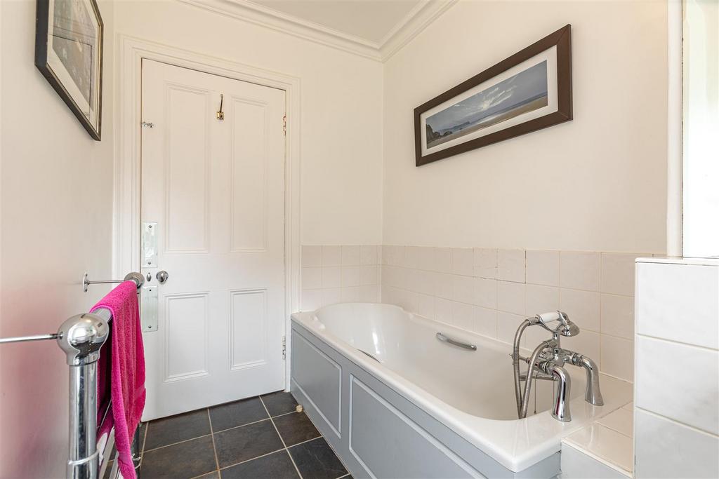 16 Melrose Road Galashiels 41.JPG