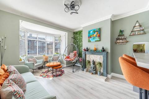 93 Locket Road, Harrow, HA3 7NP