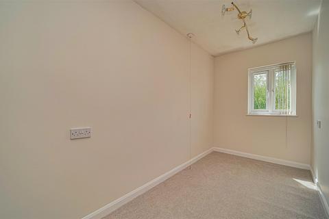2 bedroom retirement property for sale, Wharf Court, Melksham SN12