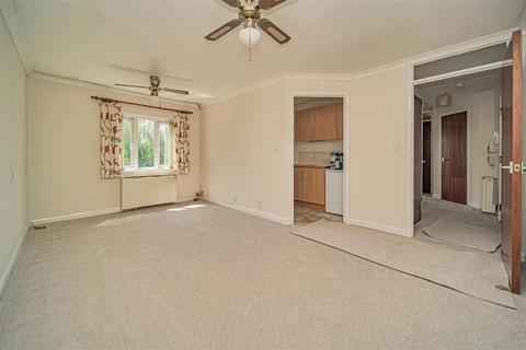 2 bedroom retirement property for sale, Wharf Court, Melksham SN12