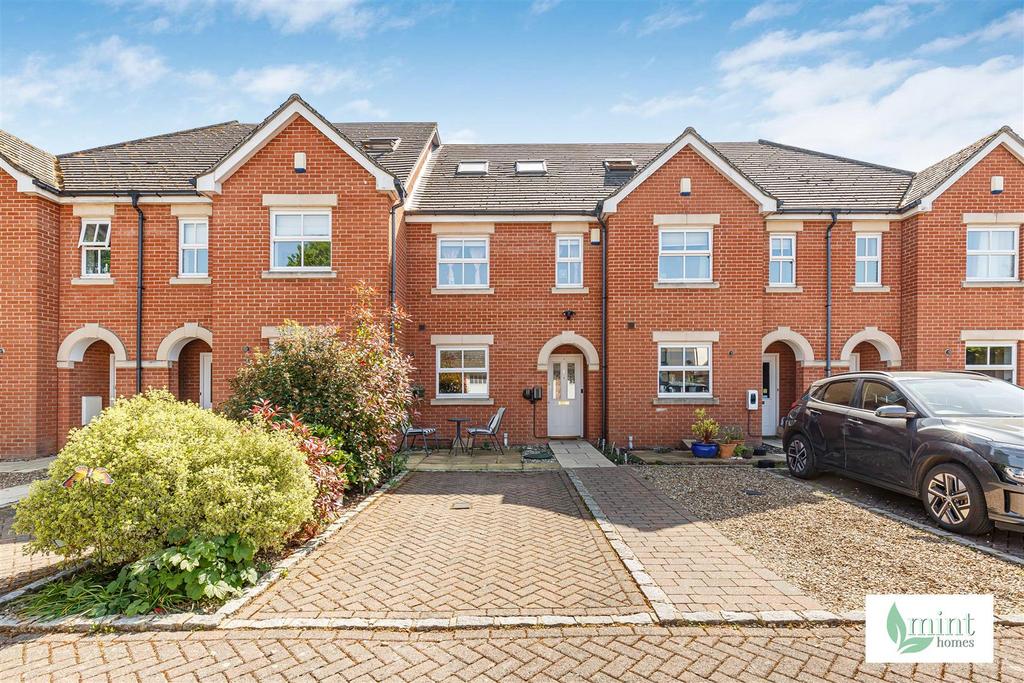 Mint homes-3 holly gate-kt15  32 .jpg