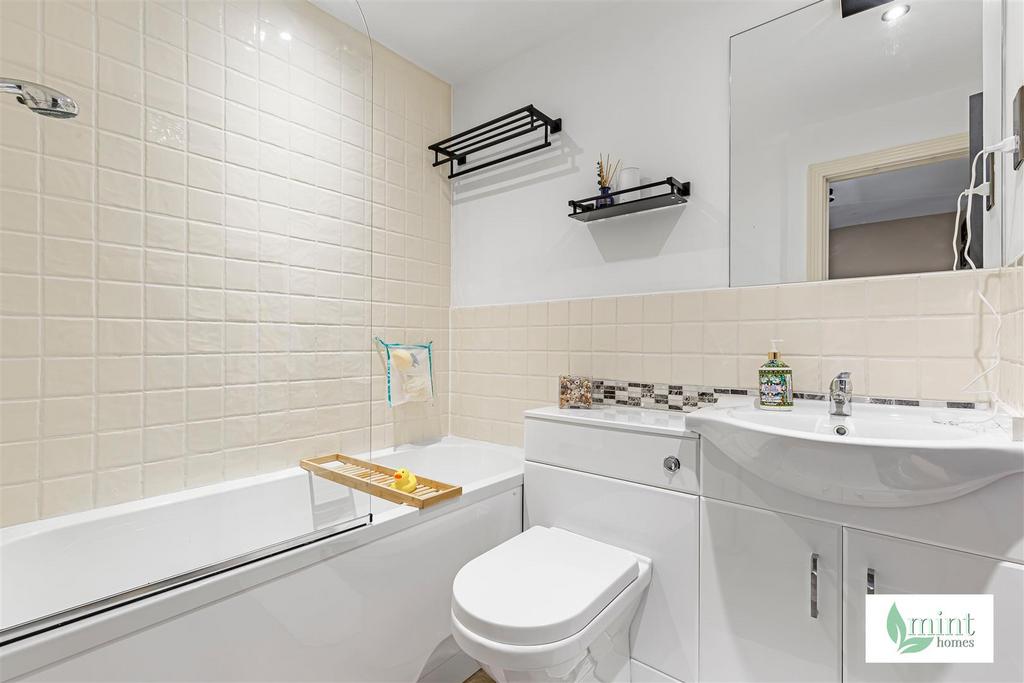 Mint homes-3 holly gate-kt15  10 .jpg