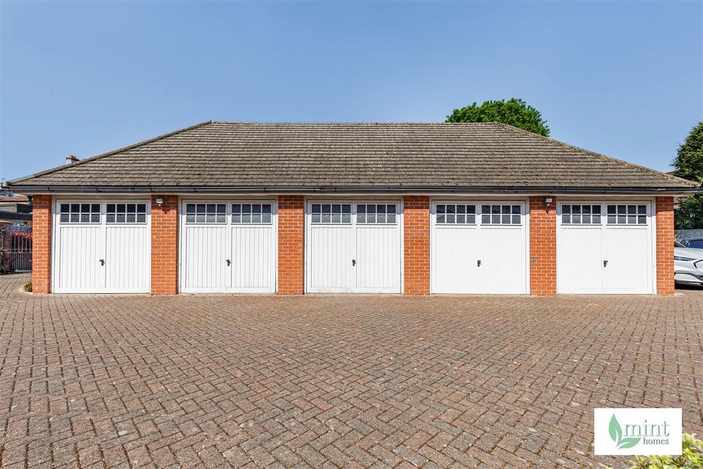 Mint homes-3 holly gate-kt15  30 .jpg
