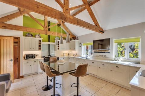 4 bedroom barn conversion for sale, Maesbrook