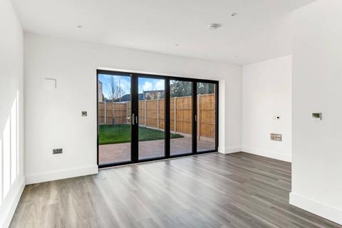 3 bedroom terraced house for sale, Granville Road, Childs Hill