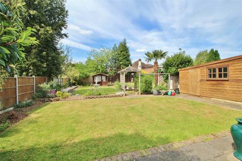 4 bedroom detached house for sale, Central Avenue, Findon Valley, Worthing, West Sussex, BN14