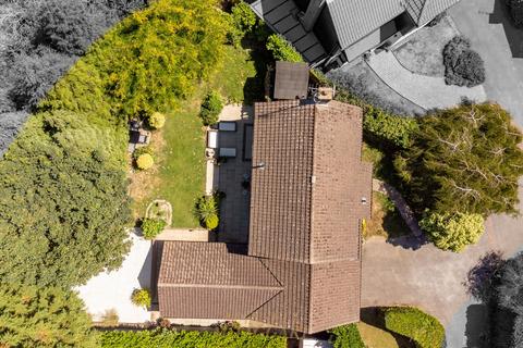 undefined, Mayfield, Crawley RH10