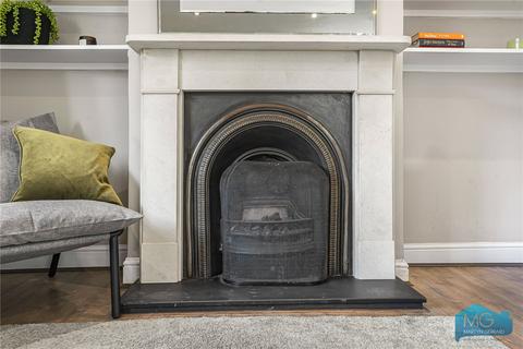 undefined, Neale Close, London, N2