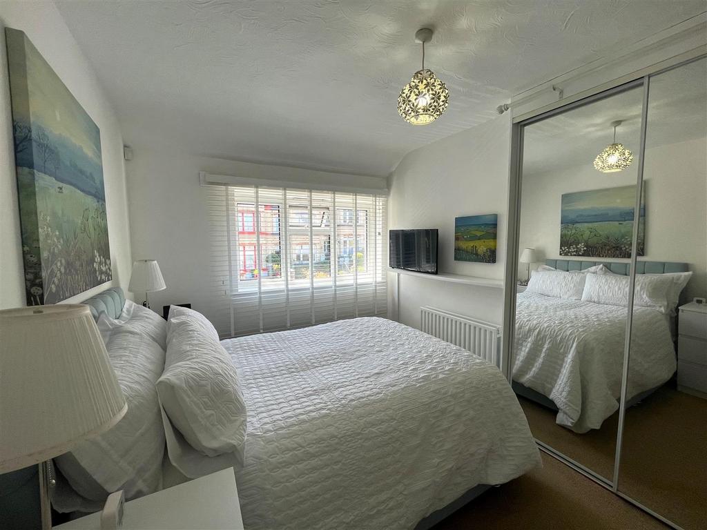 Bedroom one.jpeg