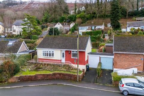 2 bedroom detached bungalow for sale, Stephens Crescent, Govilon, Abergavenny, NP7