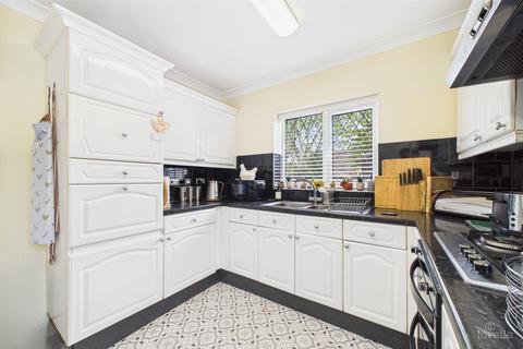 1 Finchley Close, Barton-upon-humber, DN18 5FL