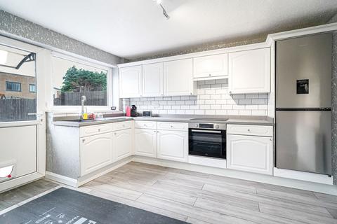 3 bedroom terraced house for sale, Masons Way, Solihull