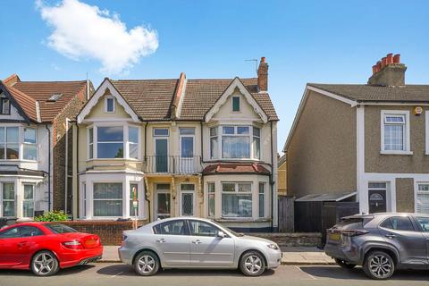 Bensham Lane, Croydon, CR0