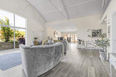 4 bedroom barn conversion for sale, Barrington CB22