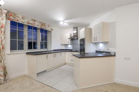 2 bedroom retirement property to rent, Fosseway, Stow-on-the-Wold GL54