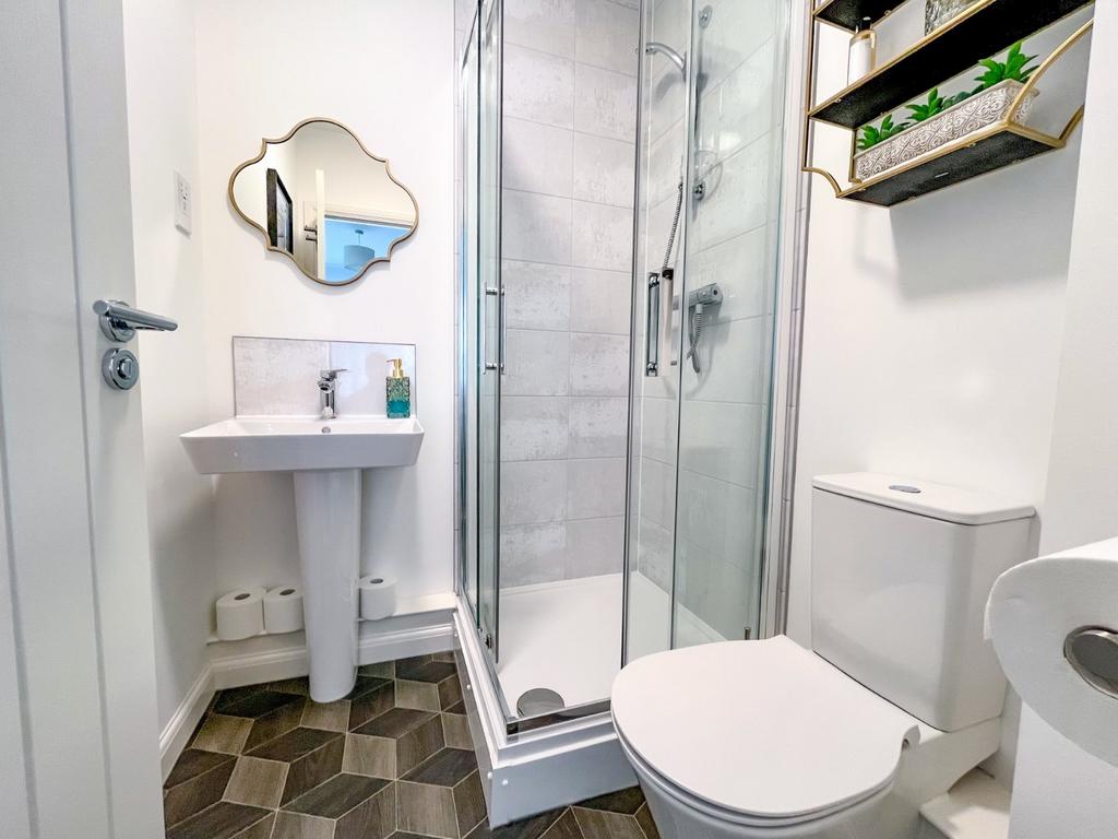 Ensuite