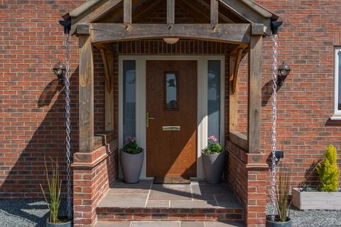 4 bedroom detached house for sale, North End Lane, Louth LN11