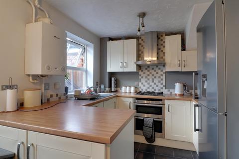 undefined, Doncaster Close, Stevenage SG1