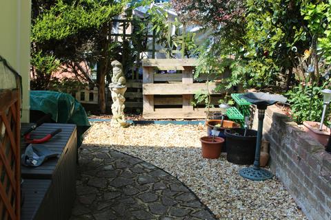 2 bedroom mobile home for sale, Rowtown