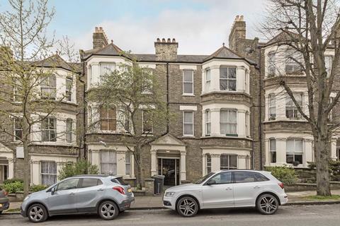 2 bedroom flat to rent, Cathcart Hill, London N19