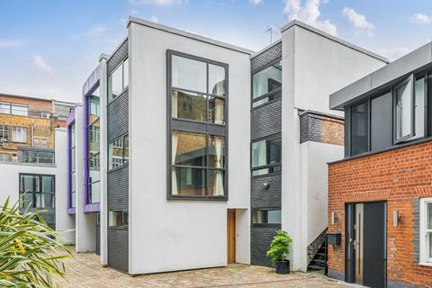 undefined, Brewery Square, Clerkenwell, London, EC1V