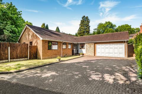 2 bedroom detached bungalow for sale, Longfield Drive, Little Aston Park