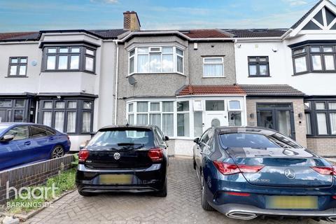 5 bedroom terraced house for sale, Icknield Drive, Gants Hill