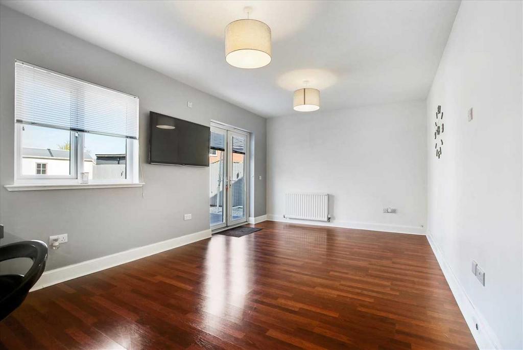 Dining Area (1)