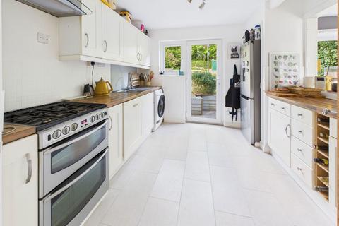 132 Downsway, Southwick, Brighton, BN42 4WF