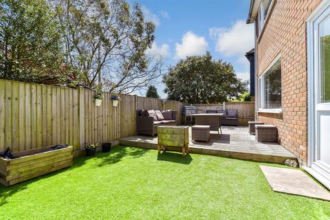 4 bedroom detached house for sale, Station Road, Martin Mill, Dover, Kent