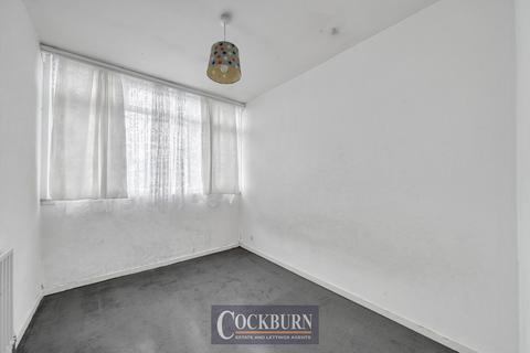 10 Stofield Gardens, London, SE9 4PL