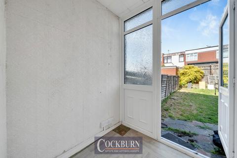 10 Stofield Gardens, London, SE9 4PL