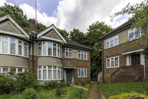 26 Sandall Close, London, W5 1JE