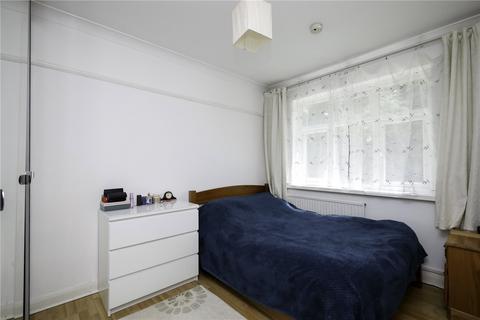 26 Sandall Close, London, W5 1JE