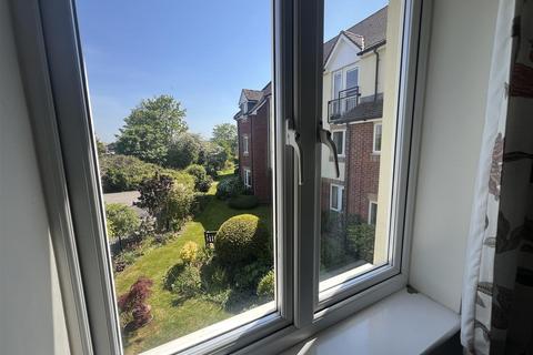 1 bedroom retirement property for sale, St Peters Lodge, High Street, Portishead