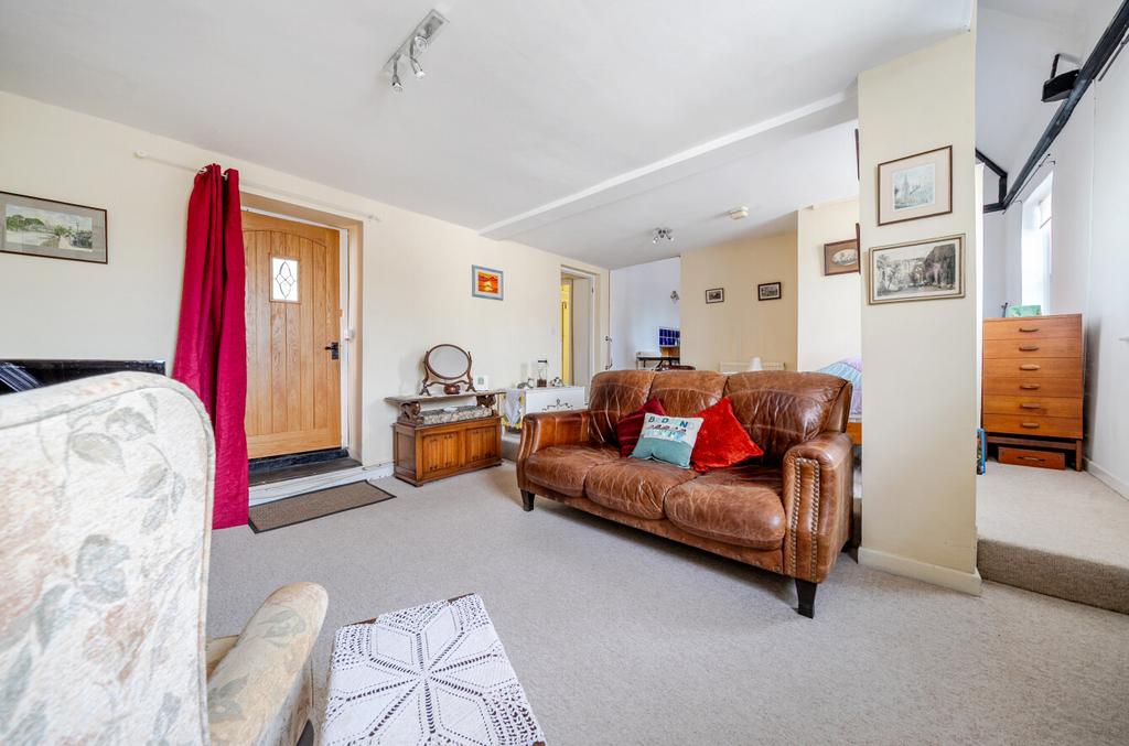 Living area annexe