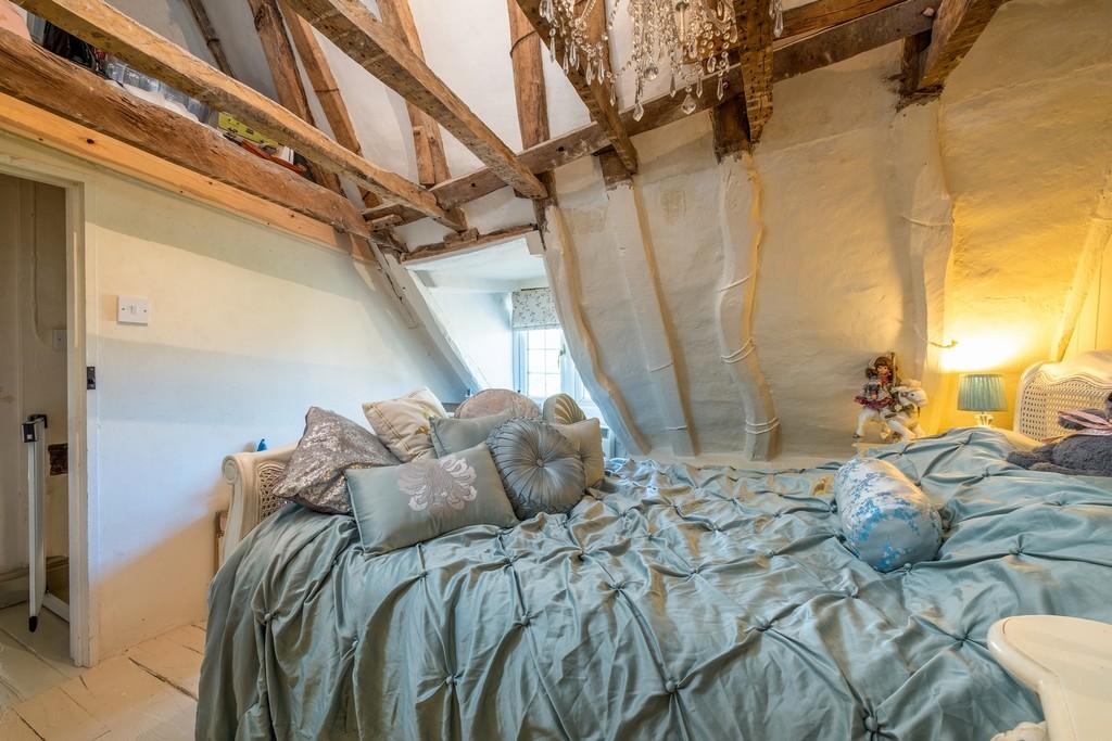 1440px-Wye Cottage 7