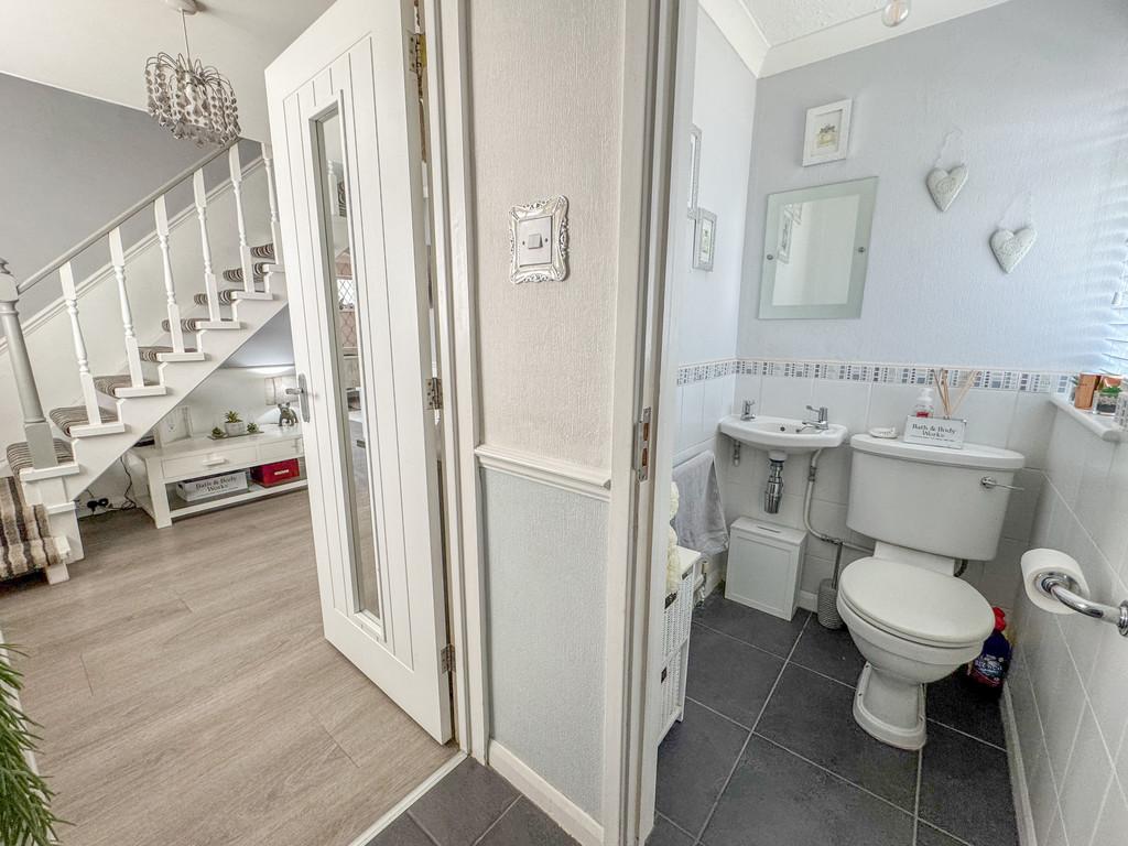 Porch - wc