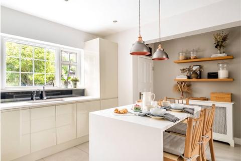 4 bedroom detached house for sale, Orchard Rise, KT2