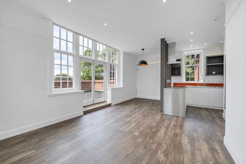 2 bedroom apartment for sale, St James Court, Bury St. Edmunds