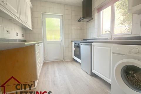 3 bedroom detached house to rent, Greenwood Crescent , Carlton