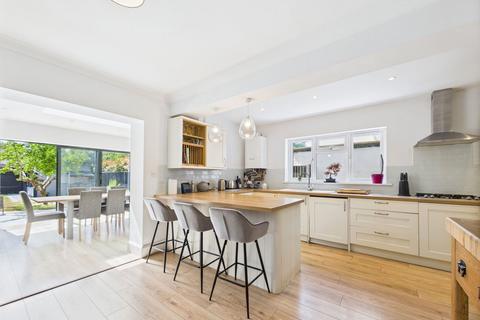 4 bedroom detached house for sale, Warren Road, Worthing BN14